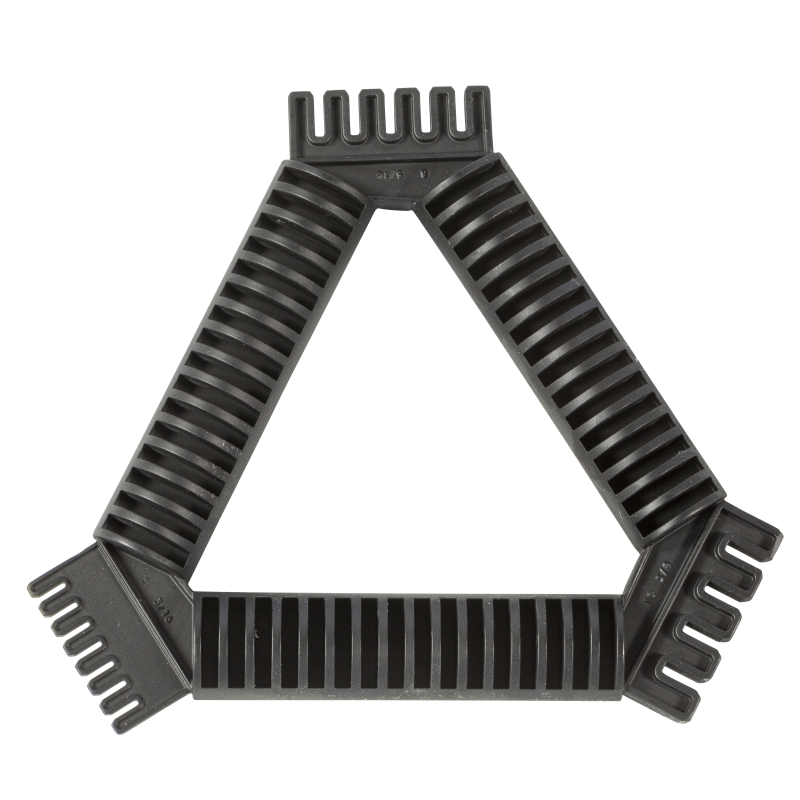 Outil de nettoyage grilles frites/mac&eacute;doine