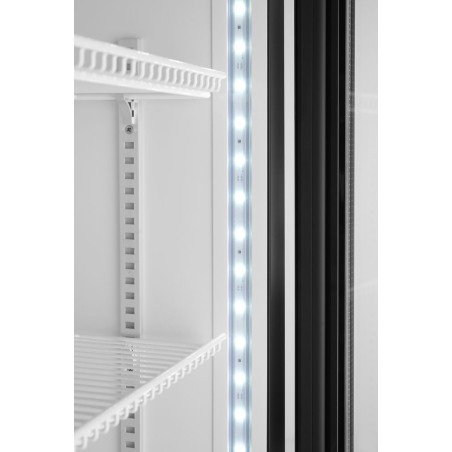 Armoire r&eacute;frig&eacute;r&eacute;e professionnelle 254L, porte simple vitr&eacute;e, noire, 578x605x(H)1980mm - Hendi