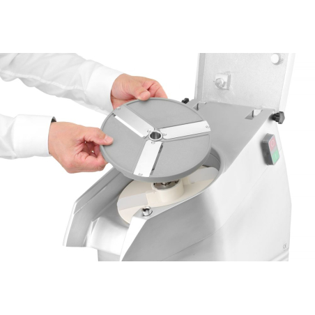 Coupe-l&eacute;gumes &Eacute;lectrique Professionnel Profi Line 550W (230V/295 RPM) avec 5 Disques - Hendi