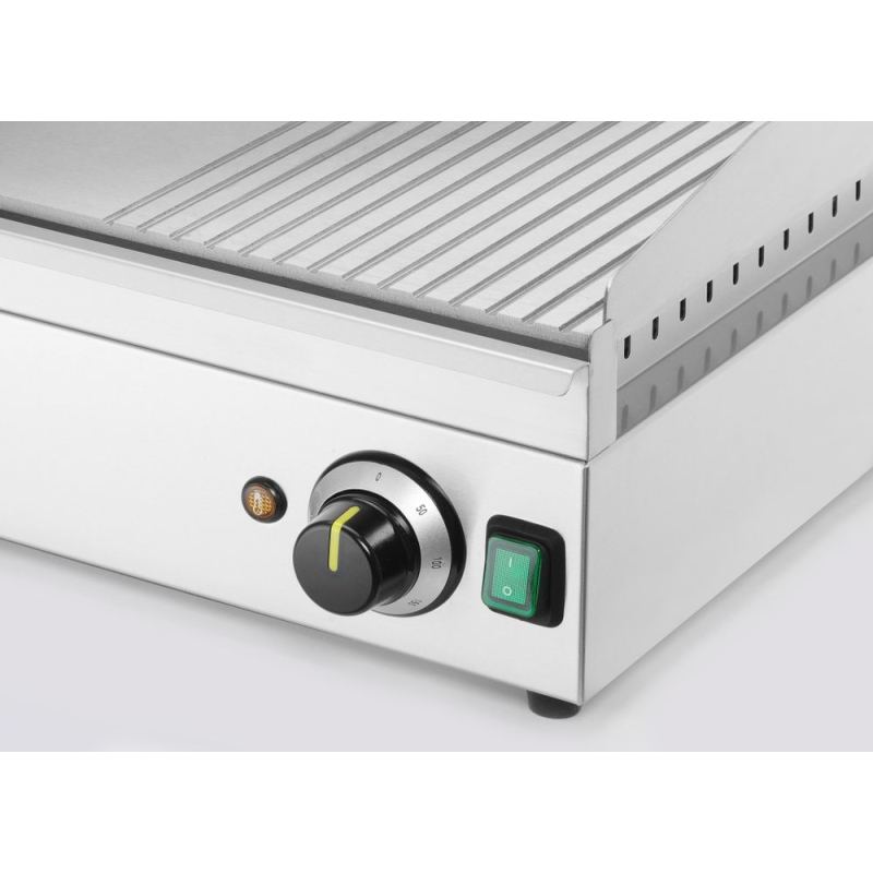 Grill &eacute;lectrique professionnel 3500W Kitchen Line, Surface 1/3 rainur&eacute;e 2/3 lisse - Hendi