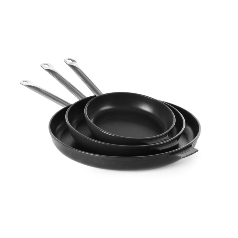 Po&ecirc;le &agrave; frire professionnelle antiadh&eacute;sive Titanium ⌀240mm, en aluminium - Hendi