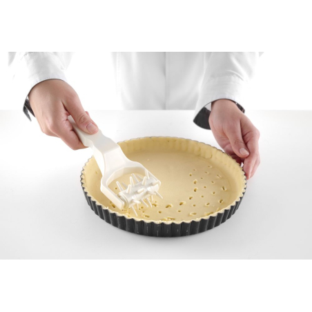 Roulette pique-p&acirc;te &agrave; tarte et pizza en plastique pour &eacute;viter le gonflement - Hendi