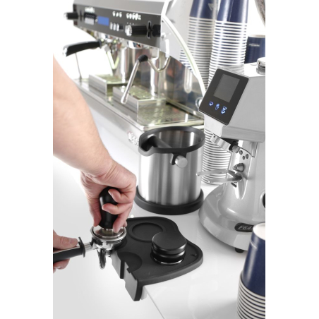 Tamper &agrave; caf&eacute; inox &agrave; ressort, manche aluminium noir, ⌀58mm - Hendi
