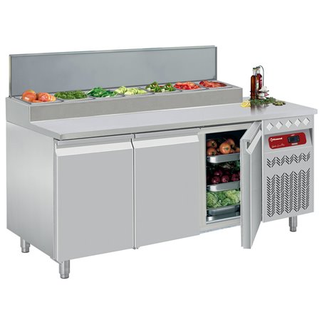 Table frigorifique ventil&eacute;e, 3 portes GN 1/1, 405 Lit.& structure r&eacute;frig&eacute;r&eacute;e 7x GN1/6 - Diamond - DTS-7/P9