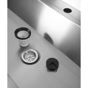 &Eacute;vier inox 4 robinets 2400mm bouchon de vidange et couvercle anti-&eacute;claboussures inclus, &agrave; l'exclusion d - Combisteel - 7013.4615