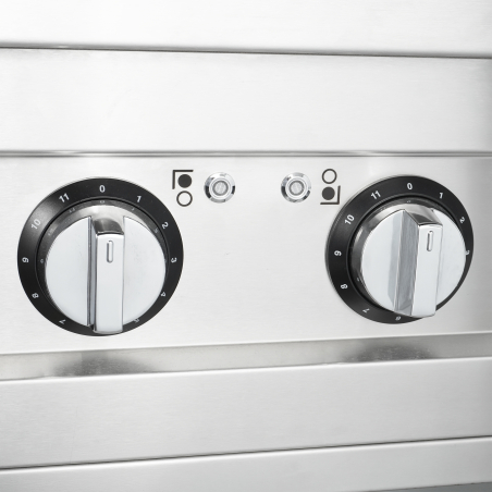 Entry 700 cuisini&egrave;re &agrave; induction 4 zones - Combisteel - 7545.0010