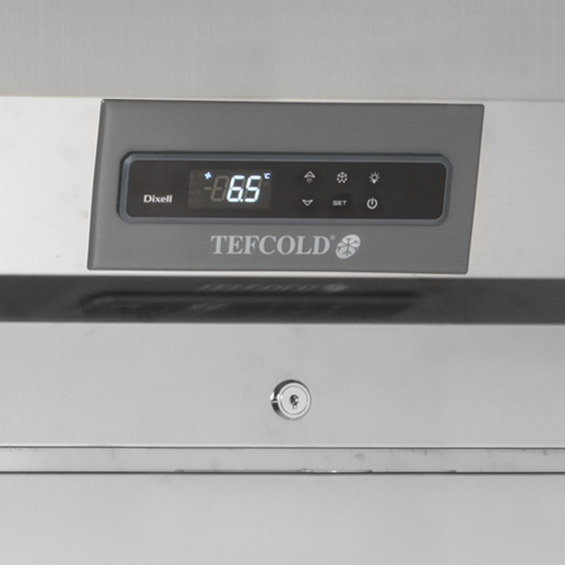 R&eacute;frig&eacute;rateur vertical GN2/1 RK710G - TEFCOLD - 17588