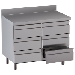 Table sur armoire avec 6...