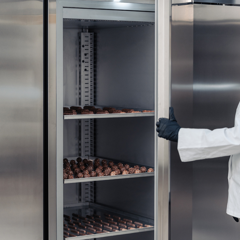 Gekoelde kast met ventilatie, 40x EN 600x400 (of) 20x EN 600x800 - Diamond - AP1CH/F86-R2