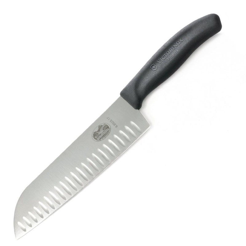 Couteau Santoku alv&eacute;ol&eacute; 17cm Victorinox - D828 - haute qualit&eacute; professionnelle