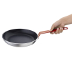 Po&ecirc;le aluminium antiadh&eacute;sive Teflon Platinum Plus Hygiplas avec manche rouge 240mm