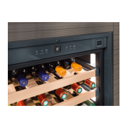 Cave &agrave; vin compacte encastrable TipOpen - WKEgb 582-26 - GrandCru