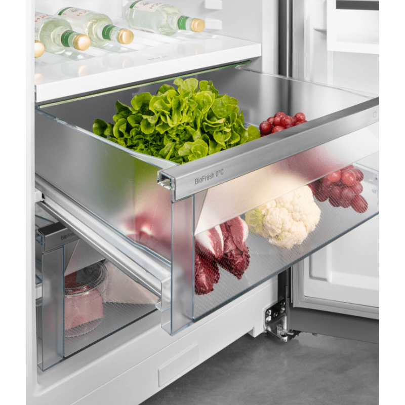 R&eacute;frig&eacute;rateur Pose Libre avec &Eacute;cran Tactile Monochrome et BioFresh - RBsfc 5220-22 - Liebherr