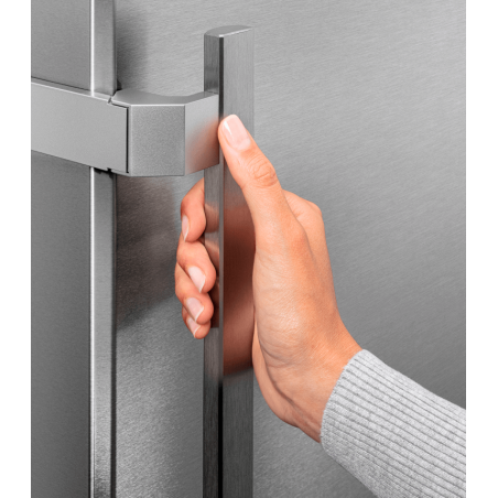 R&eacute;frig&eacute;rateur Combin&eacute; Intelligent avec Paroi Arri&egrave;re S&egrave;che SmartSteel - SCNsdc 525i-22/617 - Premium