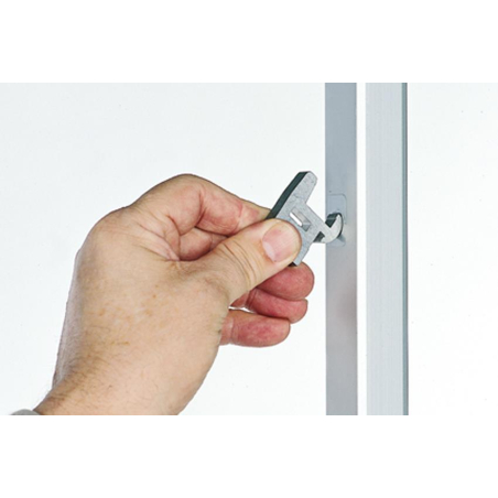 Bride pour rayonnage fermostock 6611/8811/6811 - FCA-9900-000 - Linum